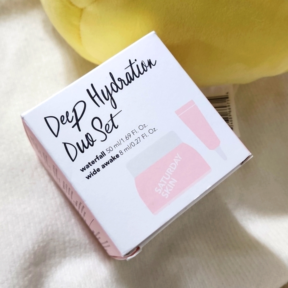 Saturday skin waterfall moisturizer set